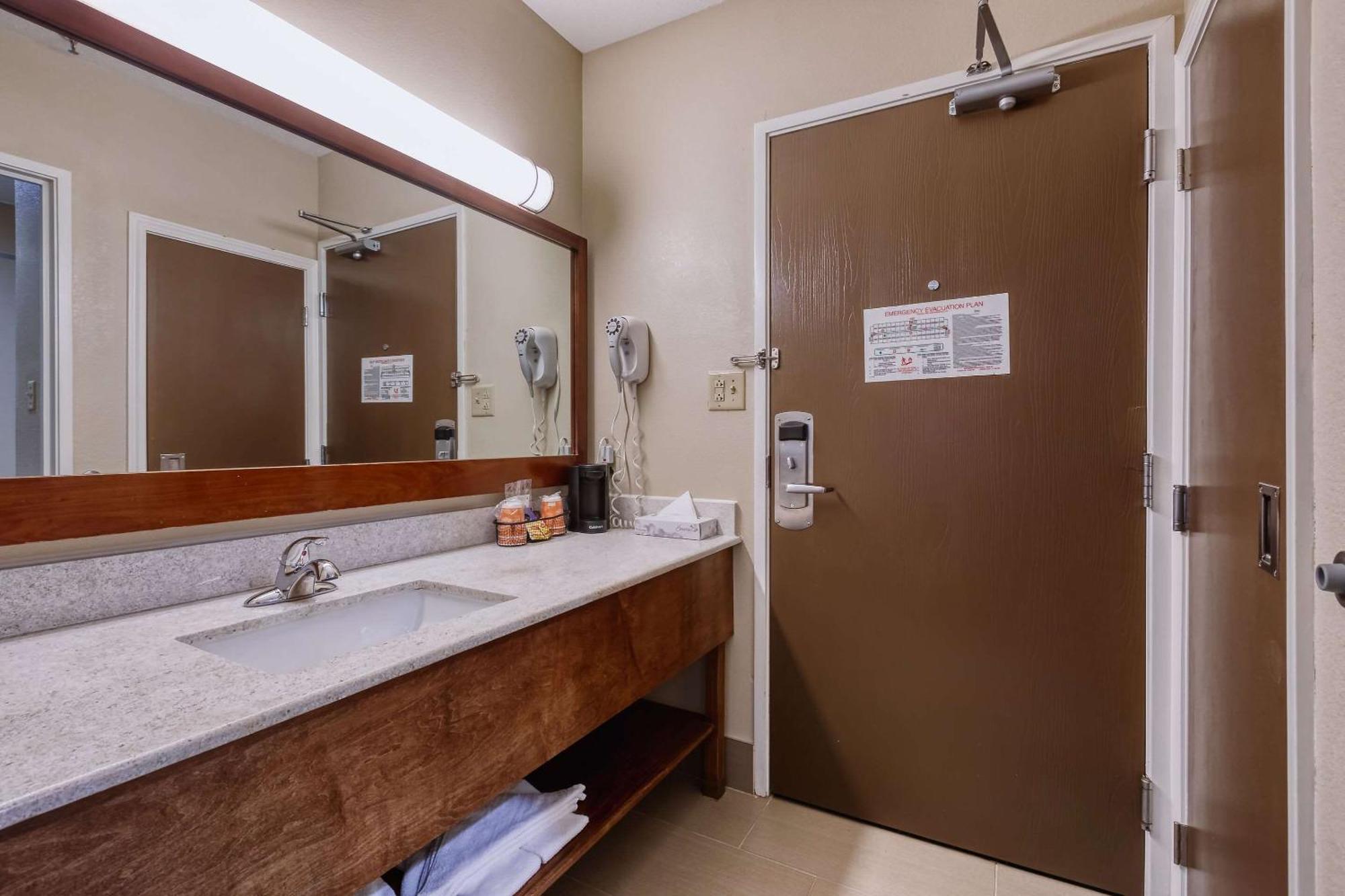 Comfort Inn & Suites Shepherdsville - Louisville South Ngoại thất bức ảnh